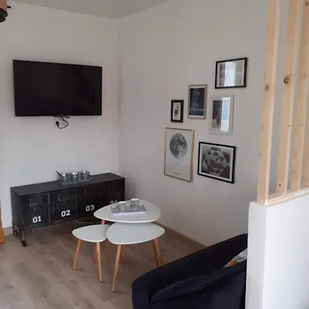 A 2 Minutes De La Appartement *